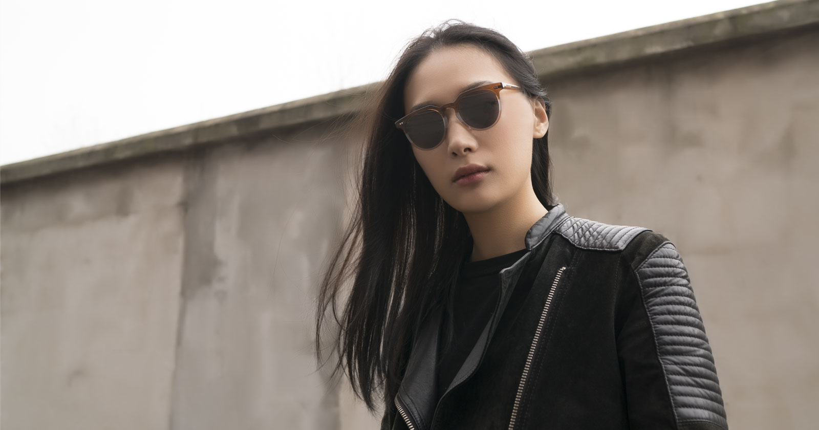 What Are Reading Sunglasses? | Blog | EyeBuyDirect