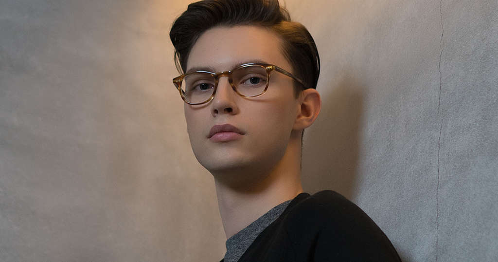 celebrity eyeglasses 