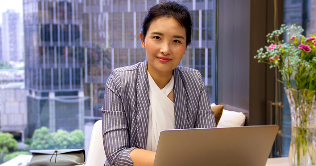 Sunny Jiang, CEO of EyeBuyDirect